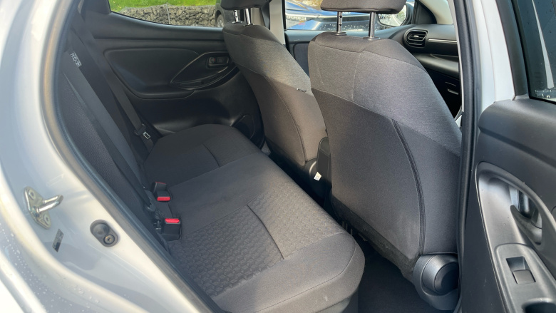 Toyota Yaris 1.5 Hybrid Design 5dr CVT Hybrid Hatchback